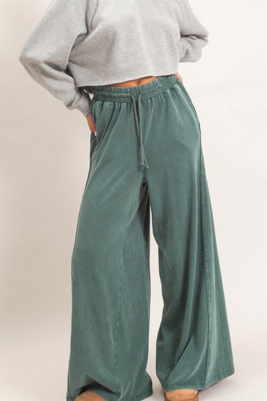 Wide leg pants